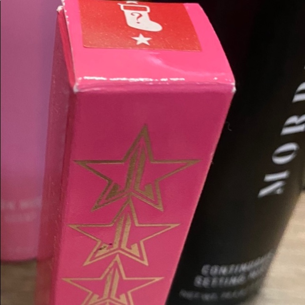 Jeffree star mystery liquid lip